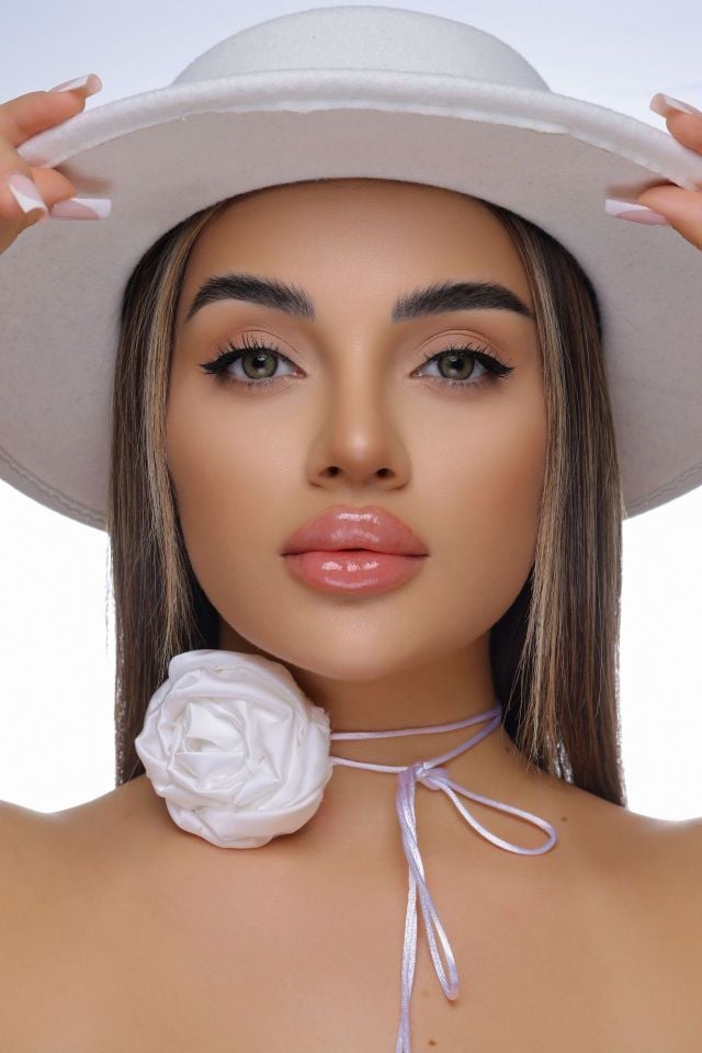 HYPNOSE 1 YILLIK LENSLER NEALA GREEN